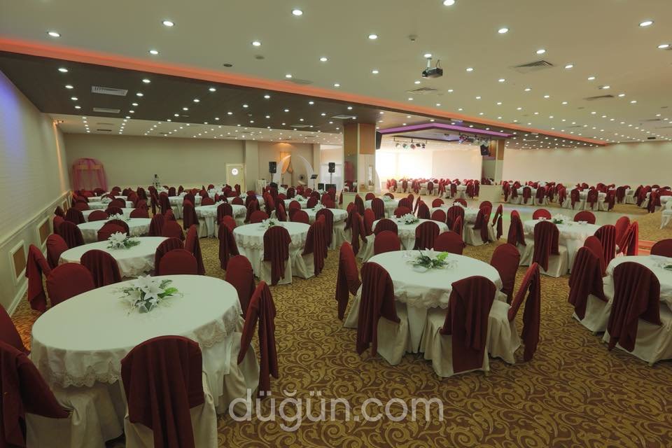 Hilal Kongre & Düğün Salonu