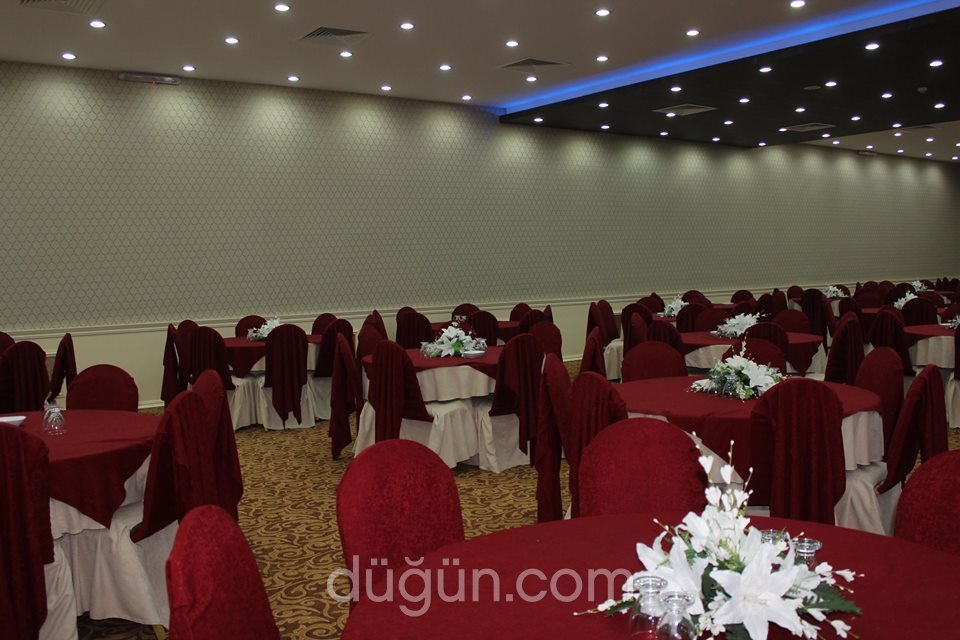 Hilal Kongre & Düğün Salonu