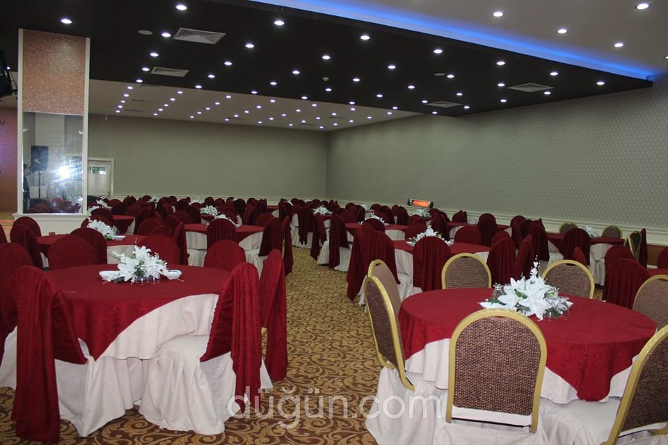 Hilal Kongre & Düğün Salonu