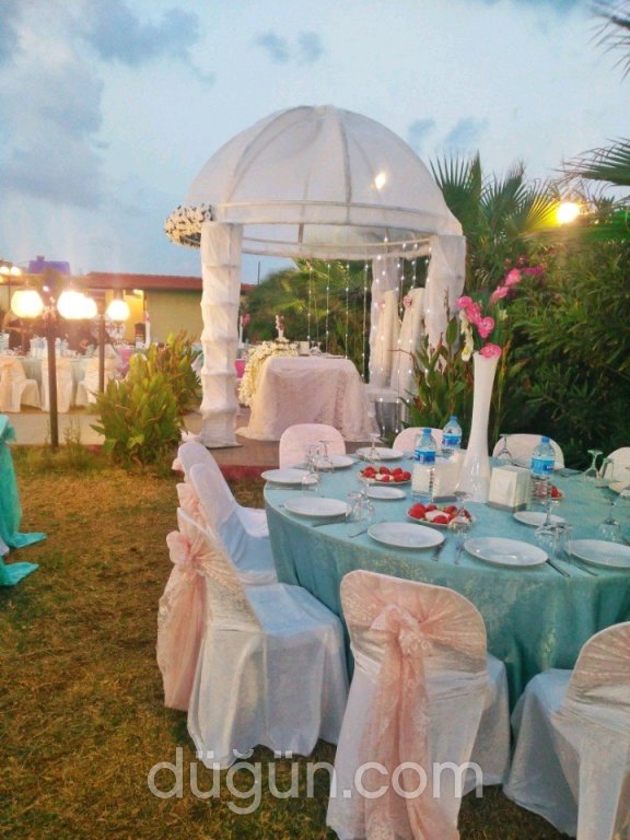 Atlantys Kır Bahçesi