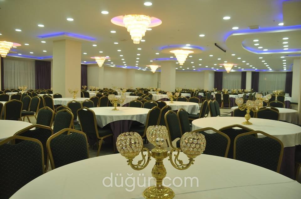 Pırıltı Düğün Salonları