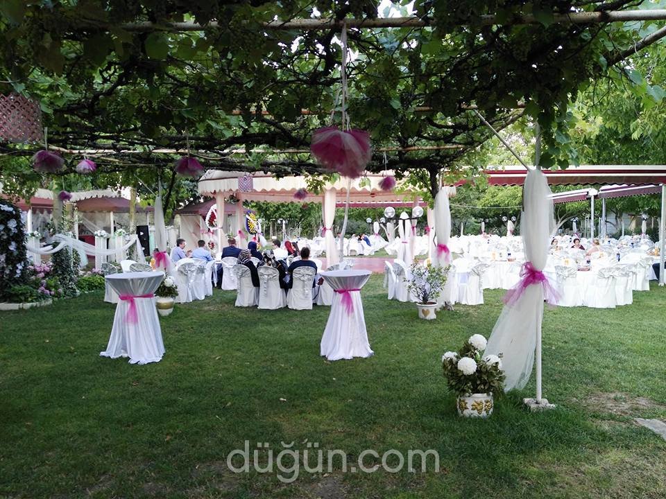 Gül Bahçesi Kır Düğün Salonu