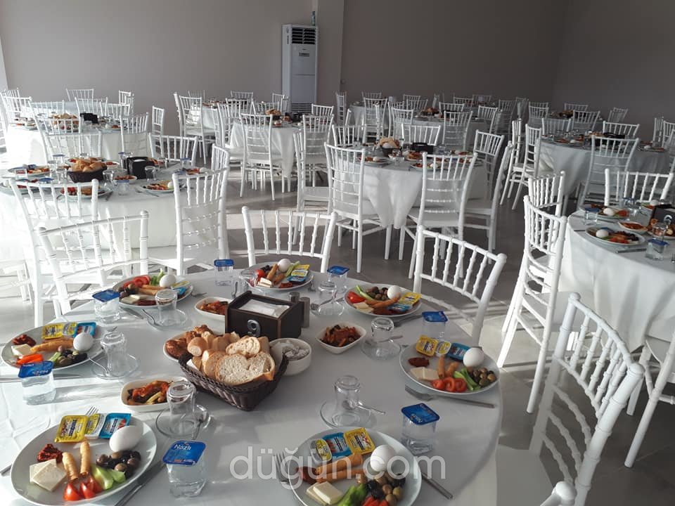 Bizim Bahçe Kır Düğünü