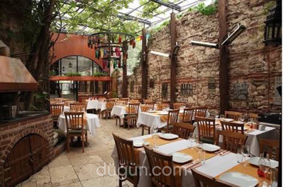 Balat Agora Meyhane