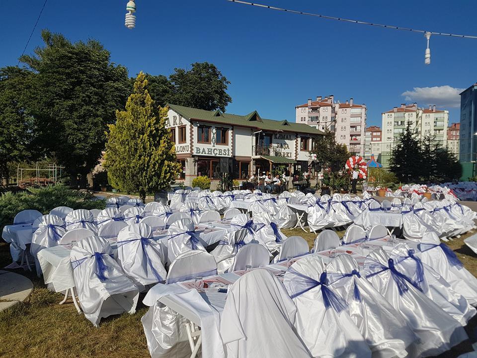 Kemalpaşa Parkı Kır Bahçesi