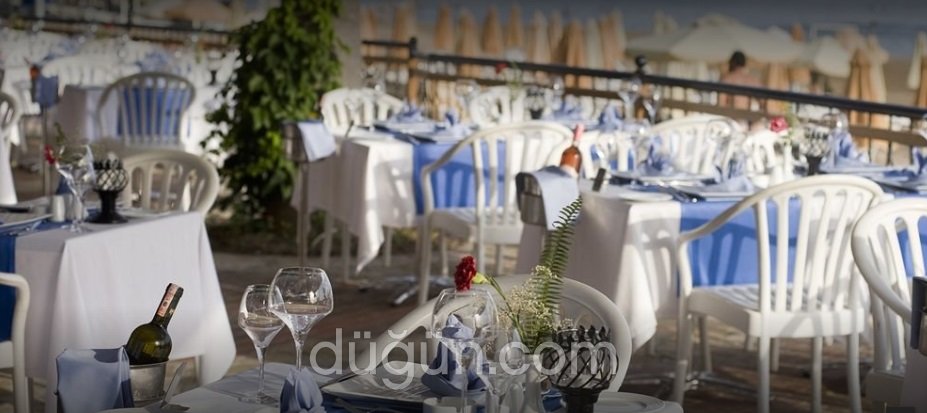 Crystal Sunrise Queen Luxury Resort