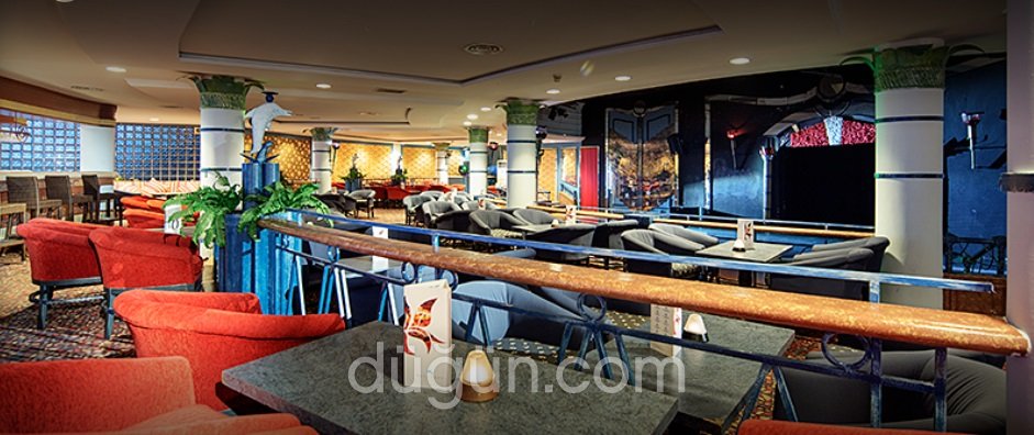 Crystal Sunrise Queen Luxury Resort