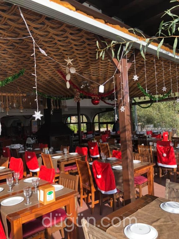 Akyaka Azmak Restaurant