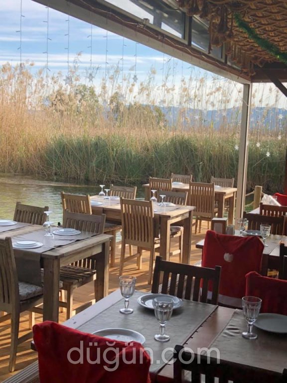 Akyaka Azmak Restaurant