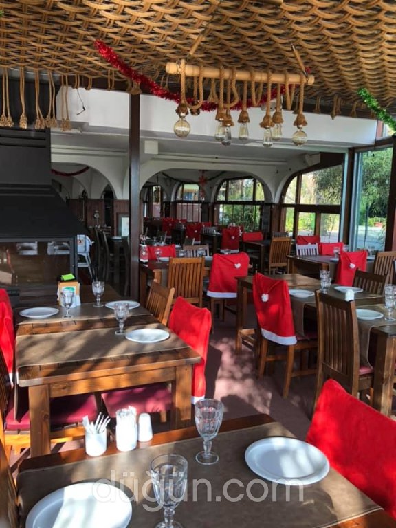 Akyaka Azmak Restaurant