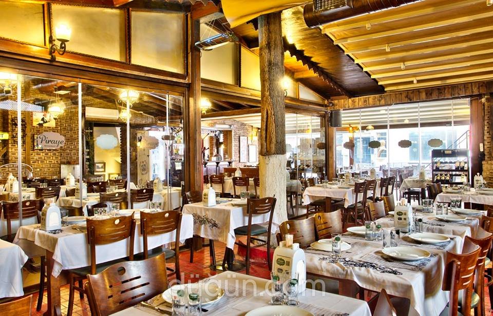Piraye Taş Plak Restaurant