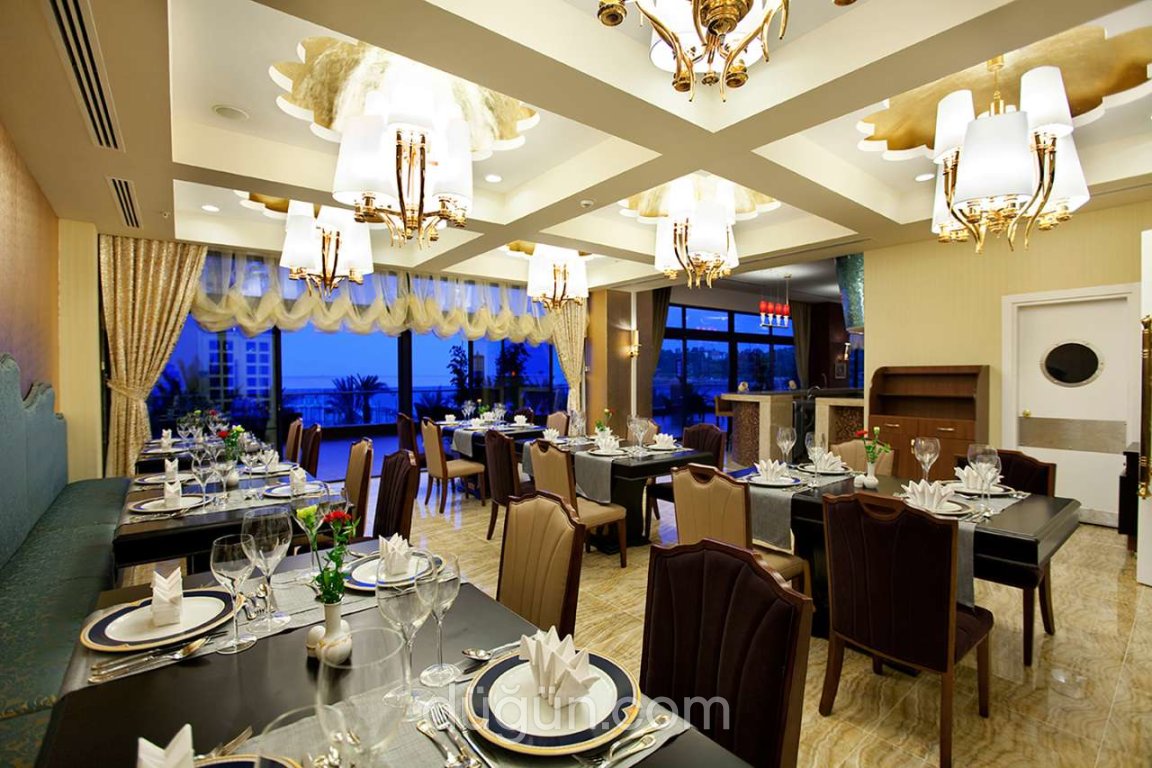 Granada Luxury Okurcalar