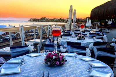 Seaside Beach Lounge