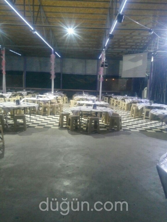 CA Atik Otel Kır Düğün Salonu