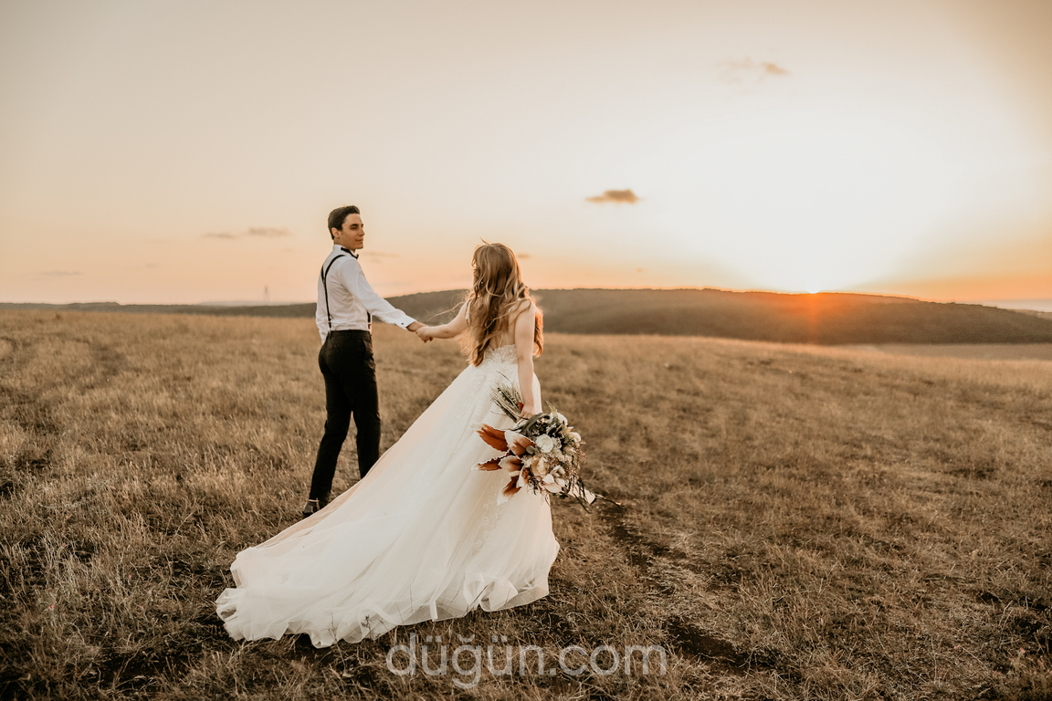 Nazlı Hazar Weddings