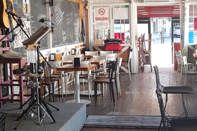 Blackboard Cafe & Bar