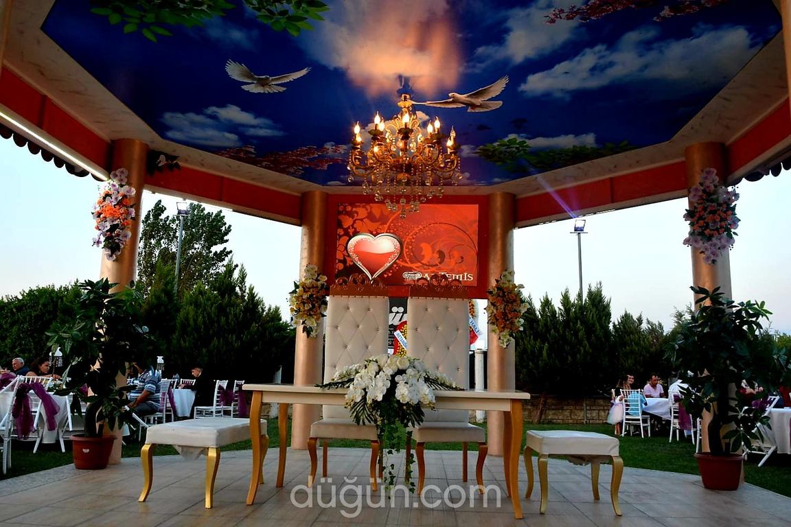 Artrmis Saklı Cennet Kır Bahçesi