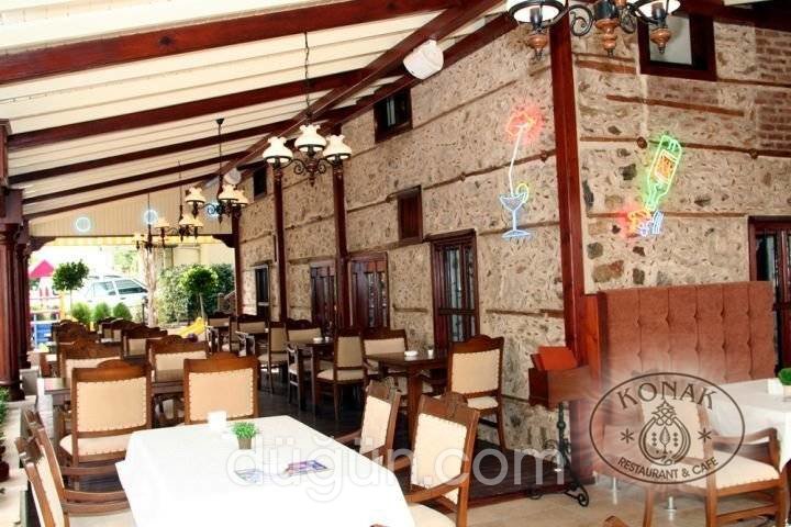 Konak Restaurant & Cafe