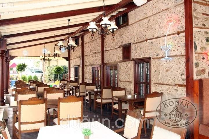 Konak Restaurant & Cafe