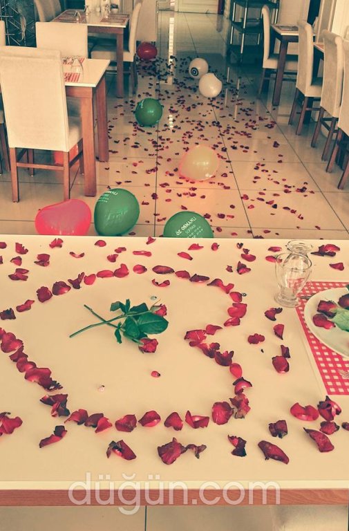 Öz Osmanlı Sofrası