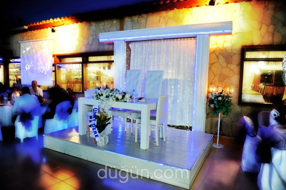 Caravan Camping Kır Düğünü