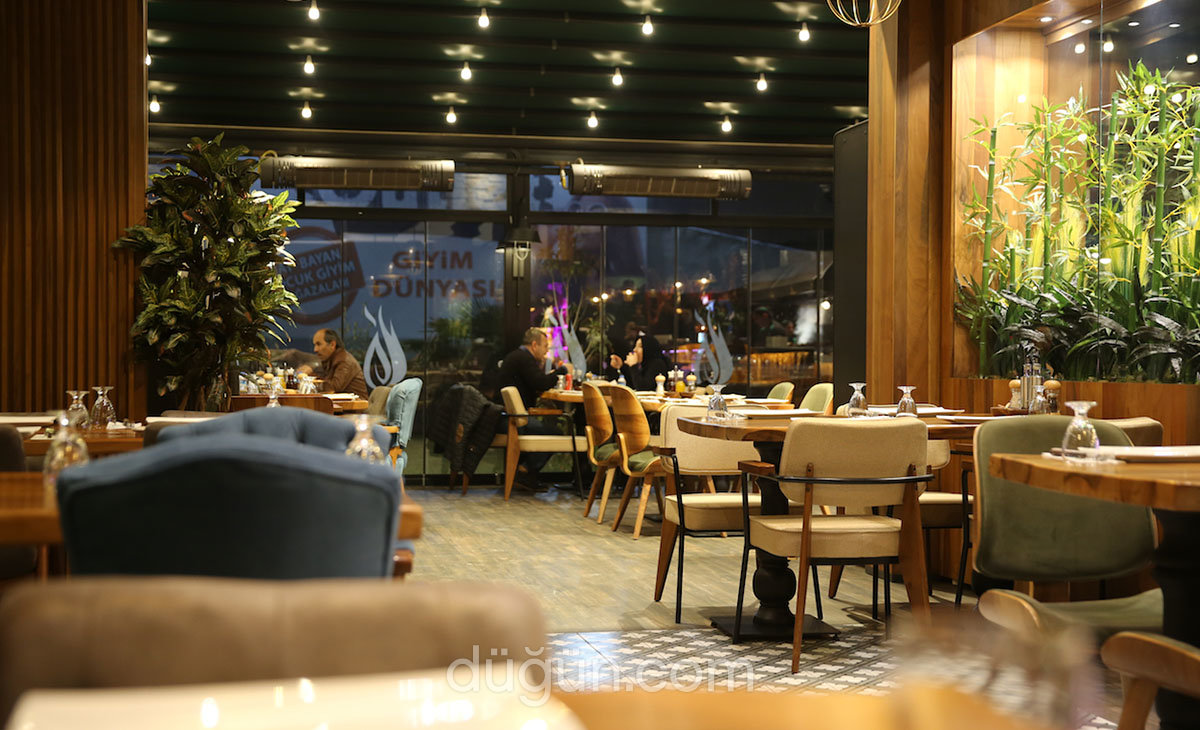 Közbahçe Steak House