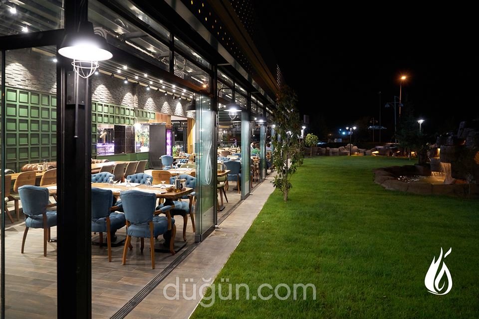 Közbahçe Steak House