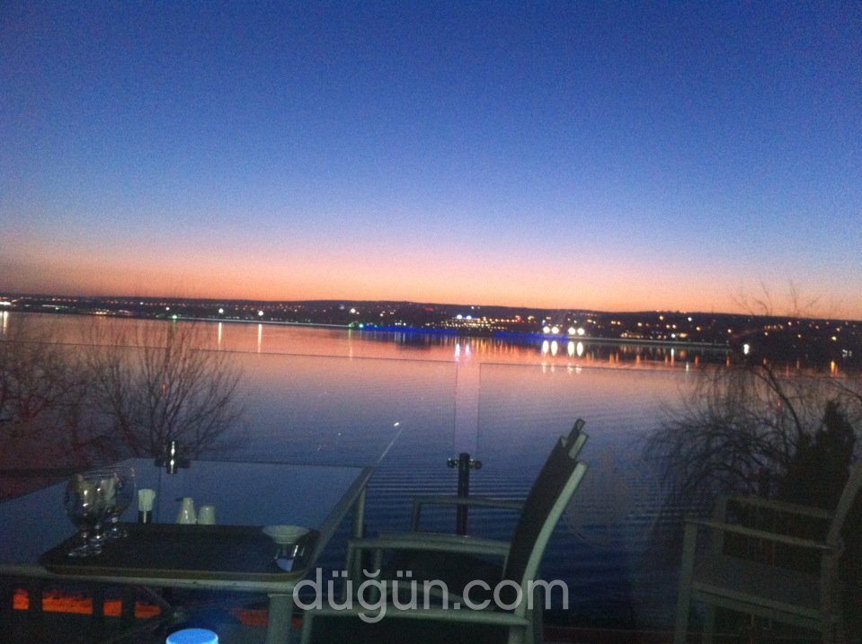 Avukat Özdemir Özok Sosyal Tesisi