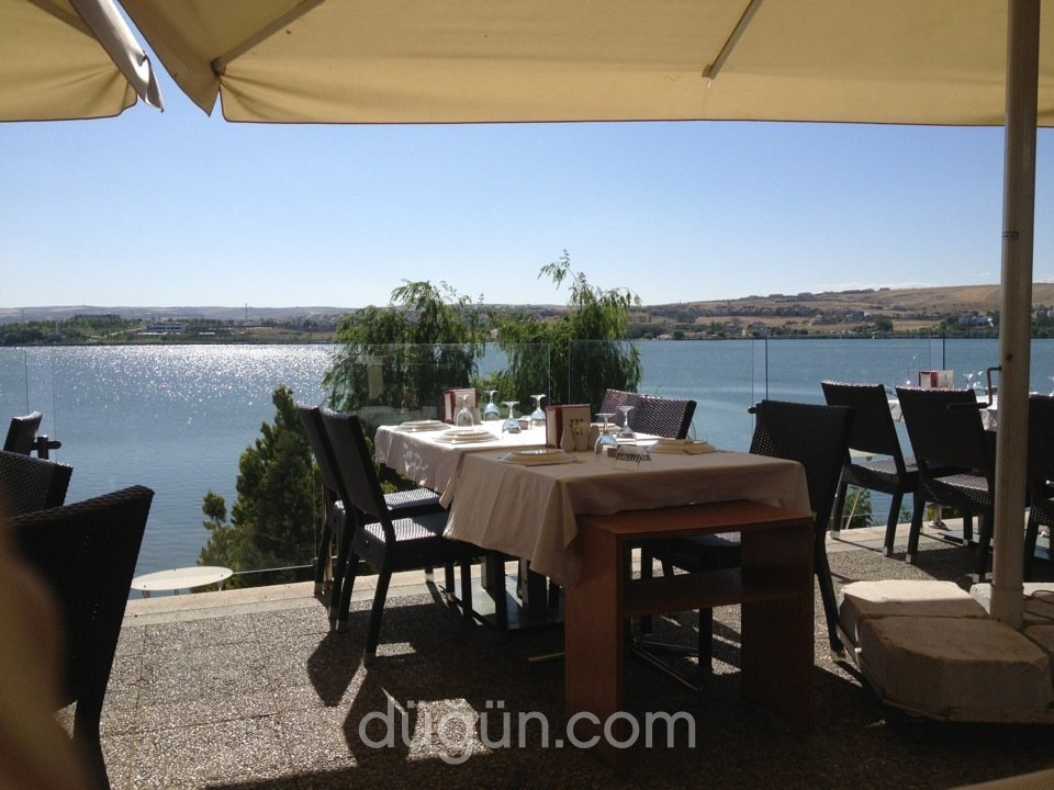 Avukat Özdemir Özok Sosyal Tesisi