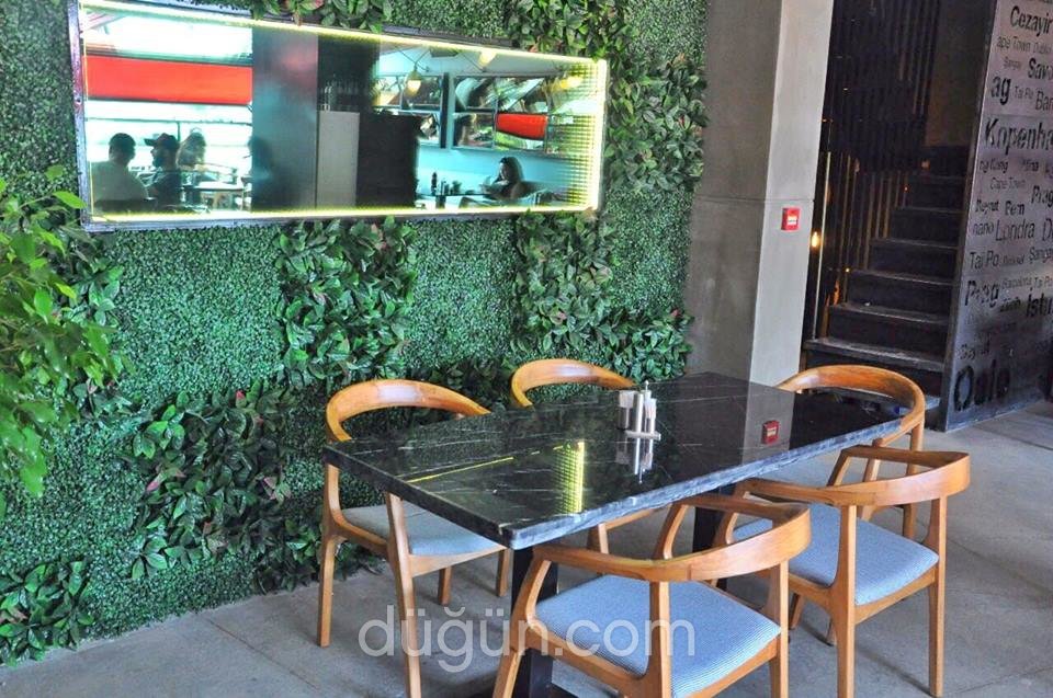 Moody's Cafe&Restaurant