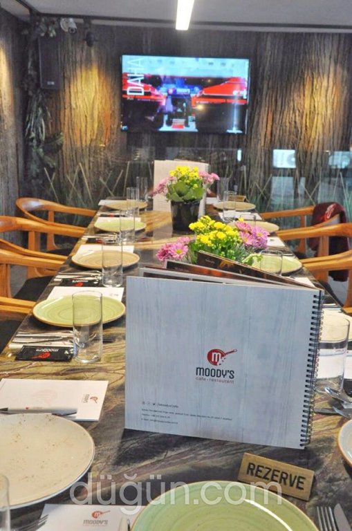 Moody's Cafe&Restaurant