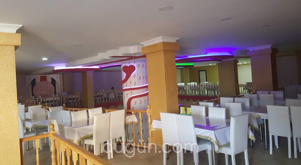 Öz Aras Düğün Salonu