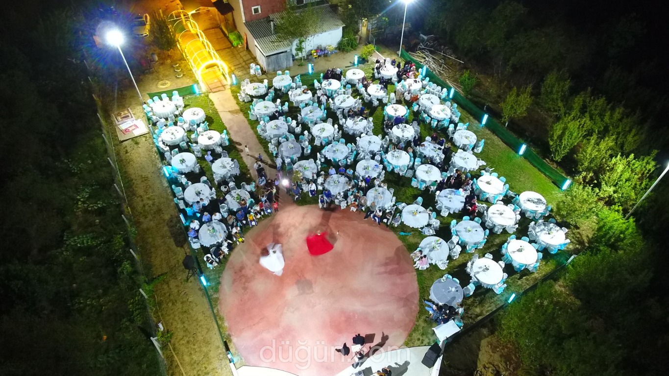 Begonvil Cafe & Kır Bahçesi