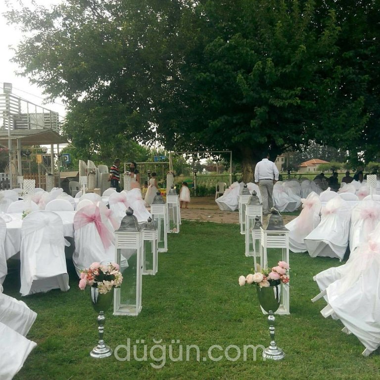 Begonvil Cafe & Kır Bahçesi