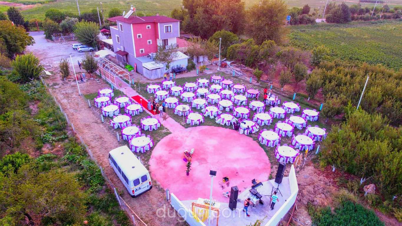 Begonvil Cafe & Kır Bahçesi