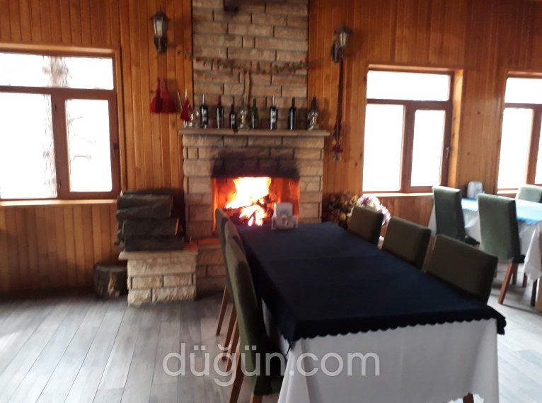 Şelale Çam Restaurant