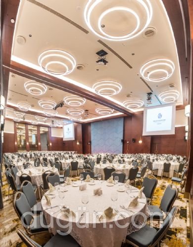 Bayır Diamond Hotel & Convention Center