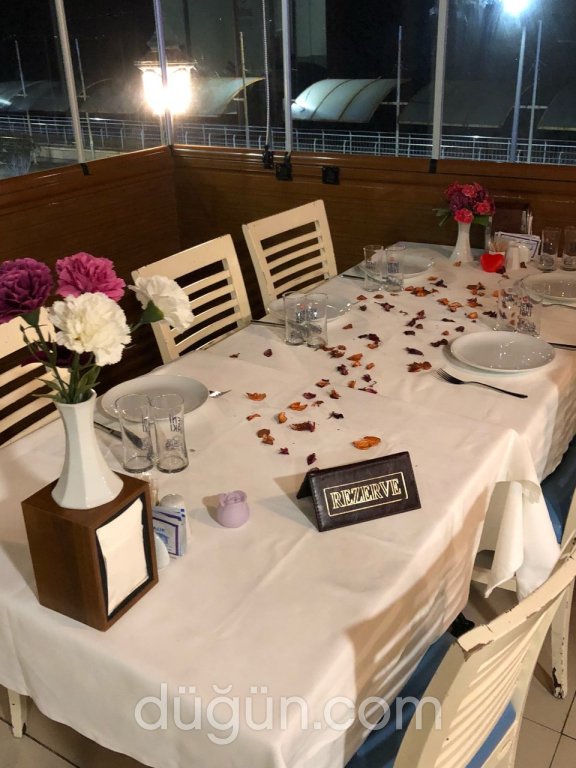 Deniz Gülü Balık Restaurant