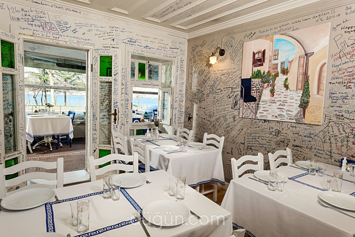 BarbaVasilis Rum Meyhanesi