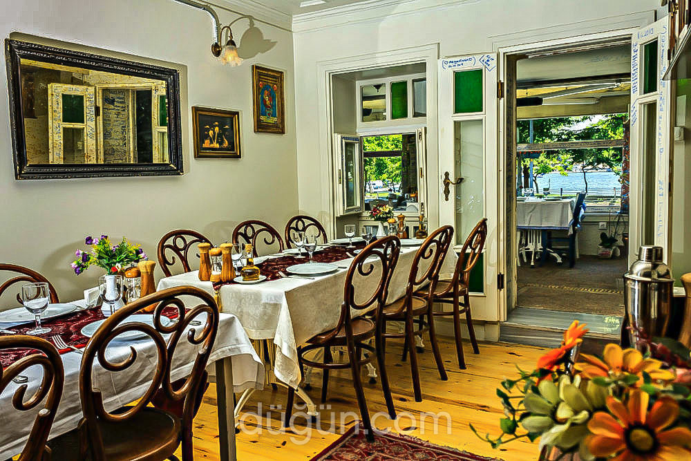 BarbaVasilis Rum Meyhanesi