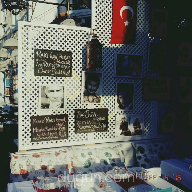 Zıkkım Meyhane