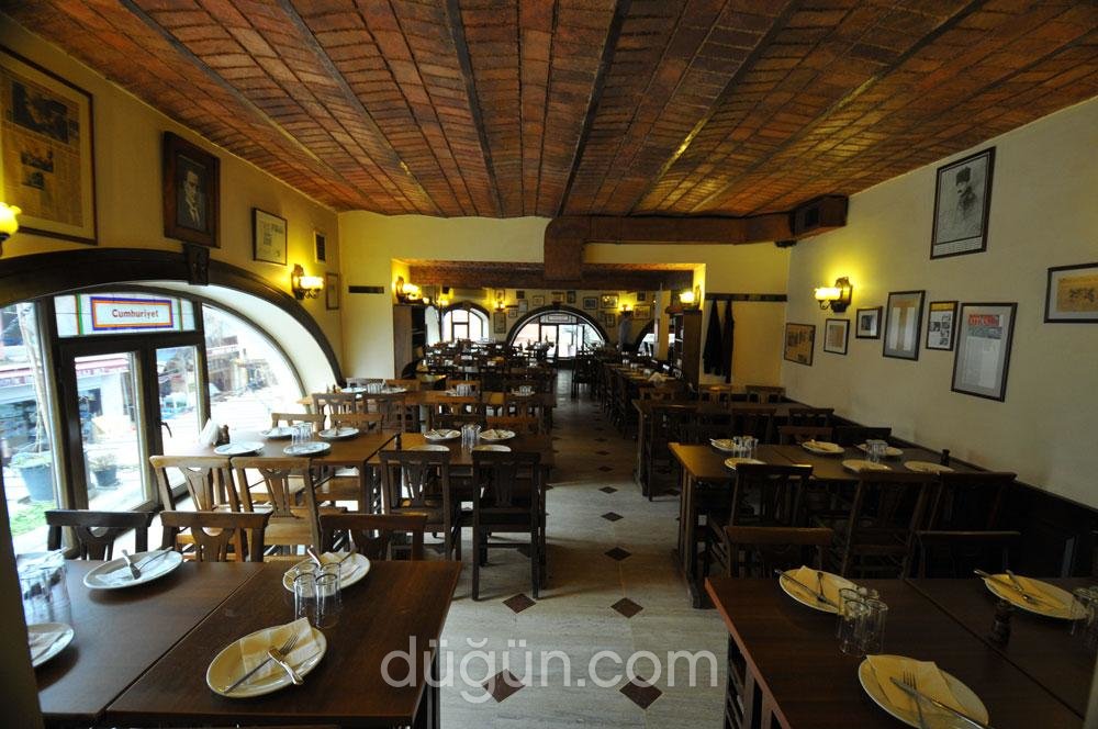 Tarihi Cumhuriyet Meyhanesi