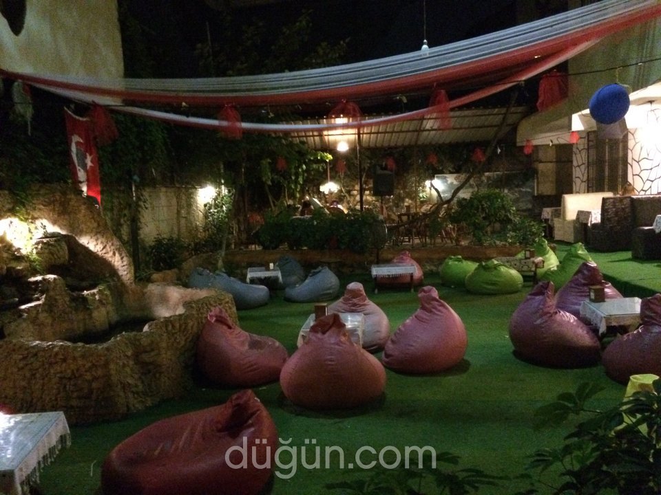 Gizli Bahçe Cafe