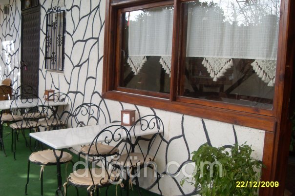 Gizli Bahçe Cafe