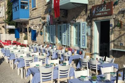 Saki Alaçatı Meyhane