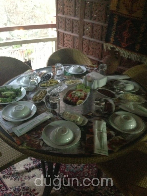 Baba Çınar Restaurant