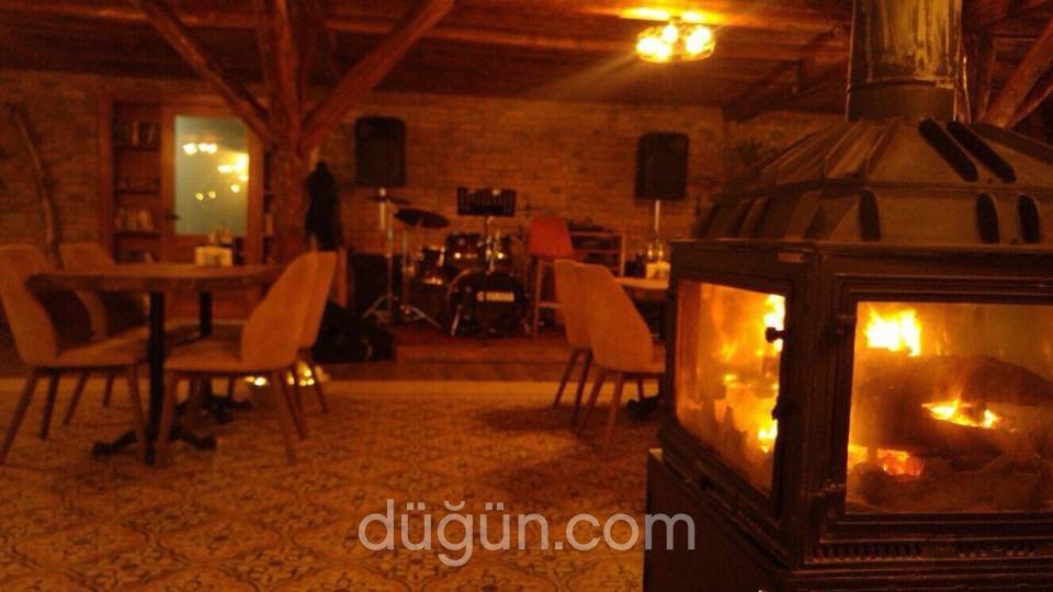 Saklı Bahçe Cafe & Restaurant