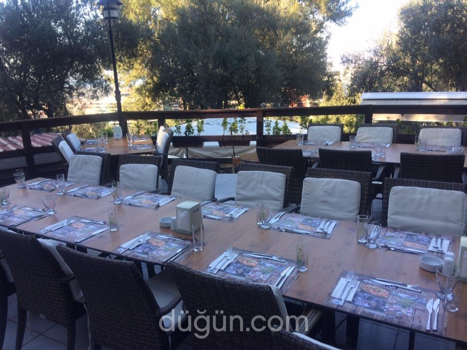 Balçova Belediyesi Orman İçi Cafe