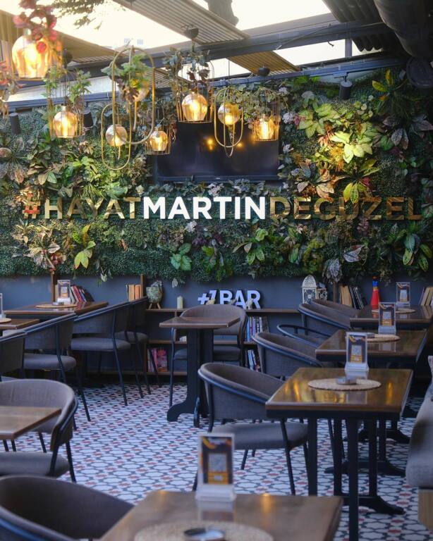 Martin Pub