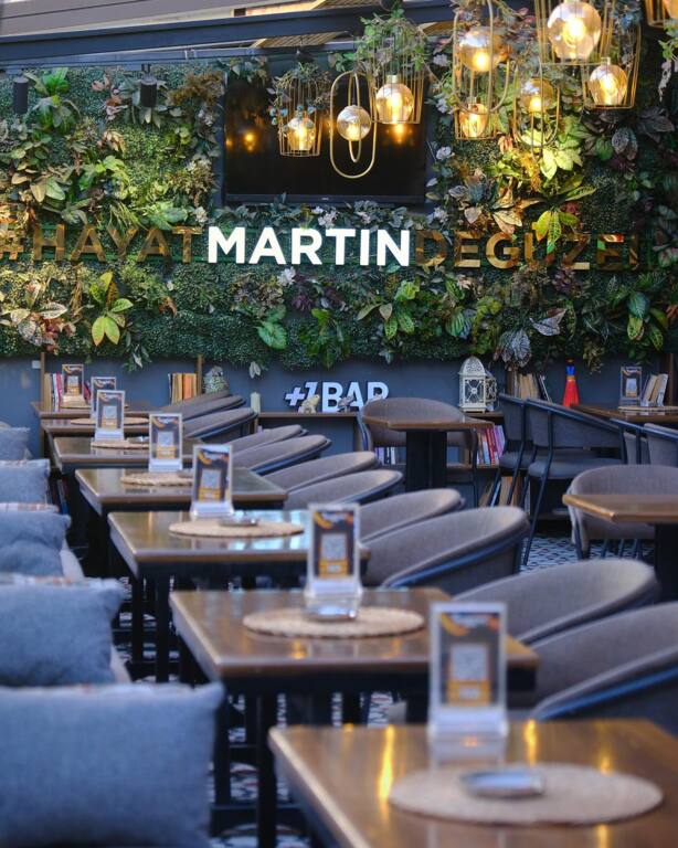 Martin Pub